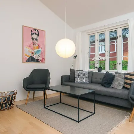 8 Person In Aabenraa-by Traum *