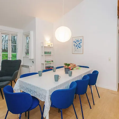 8 Person In Aabenraa-by Traum *